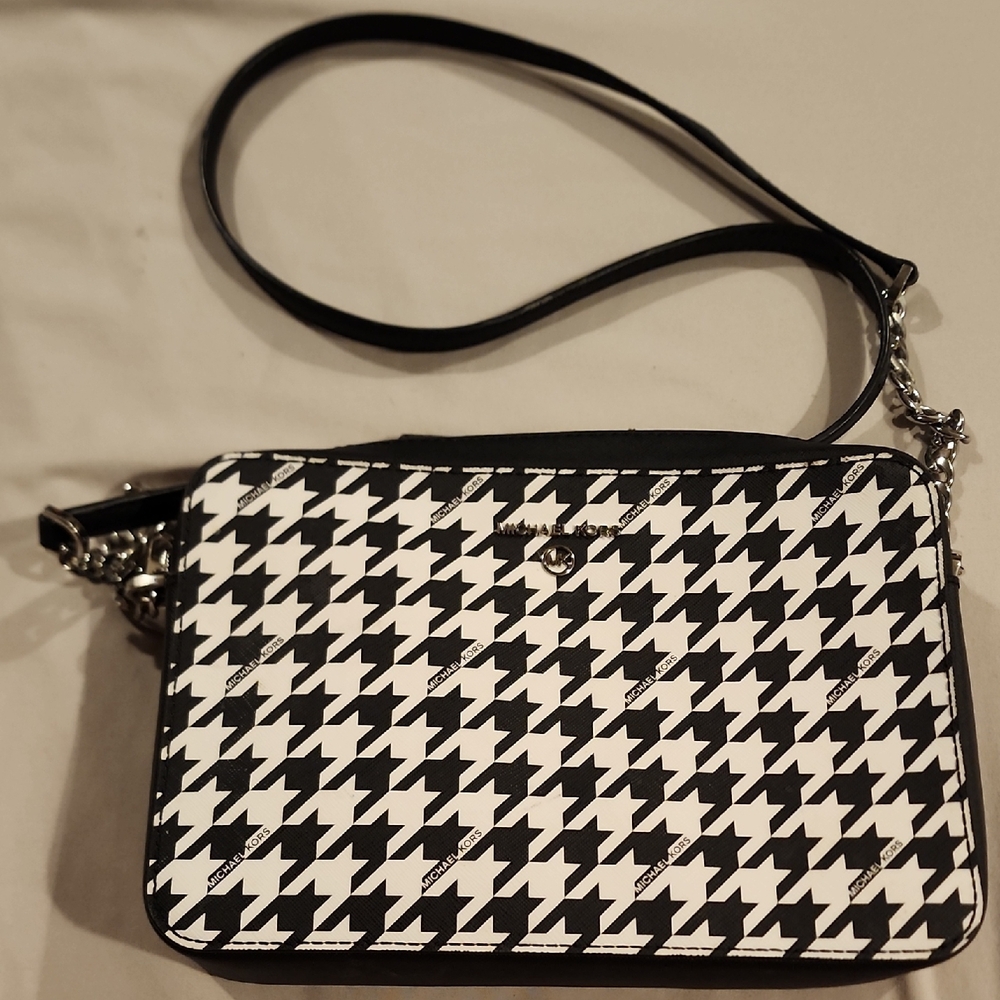 Stylish Black and White Houndstooth Women's Bag